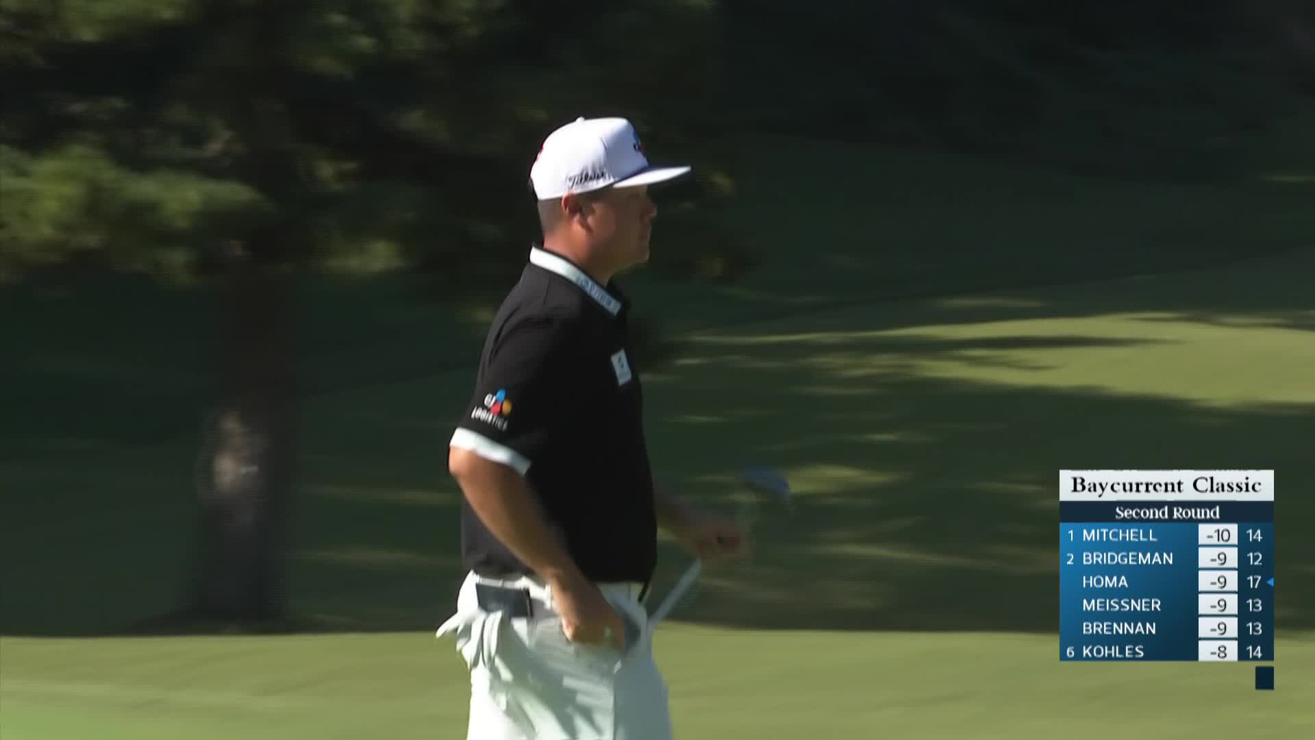 Sungjae Im drains 20-foot putt for birdie on No. 13 at Baycurrent