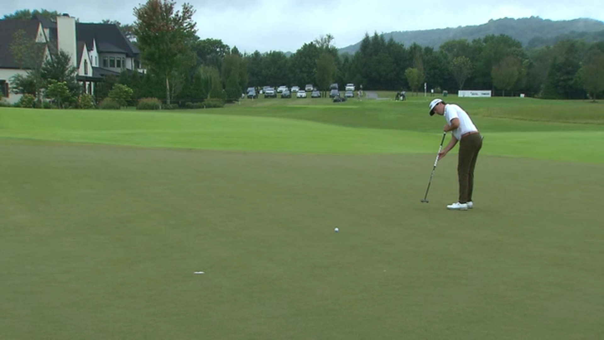Spencer Ralston drains birdie putt at Simmons Bank Open