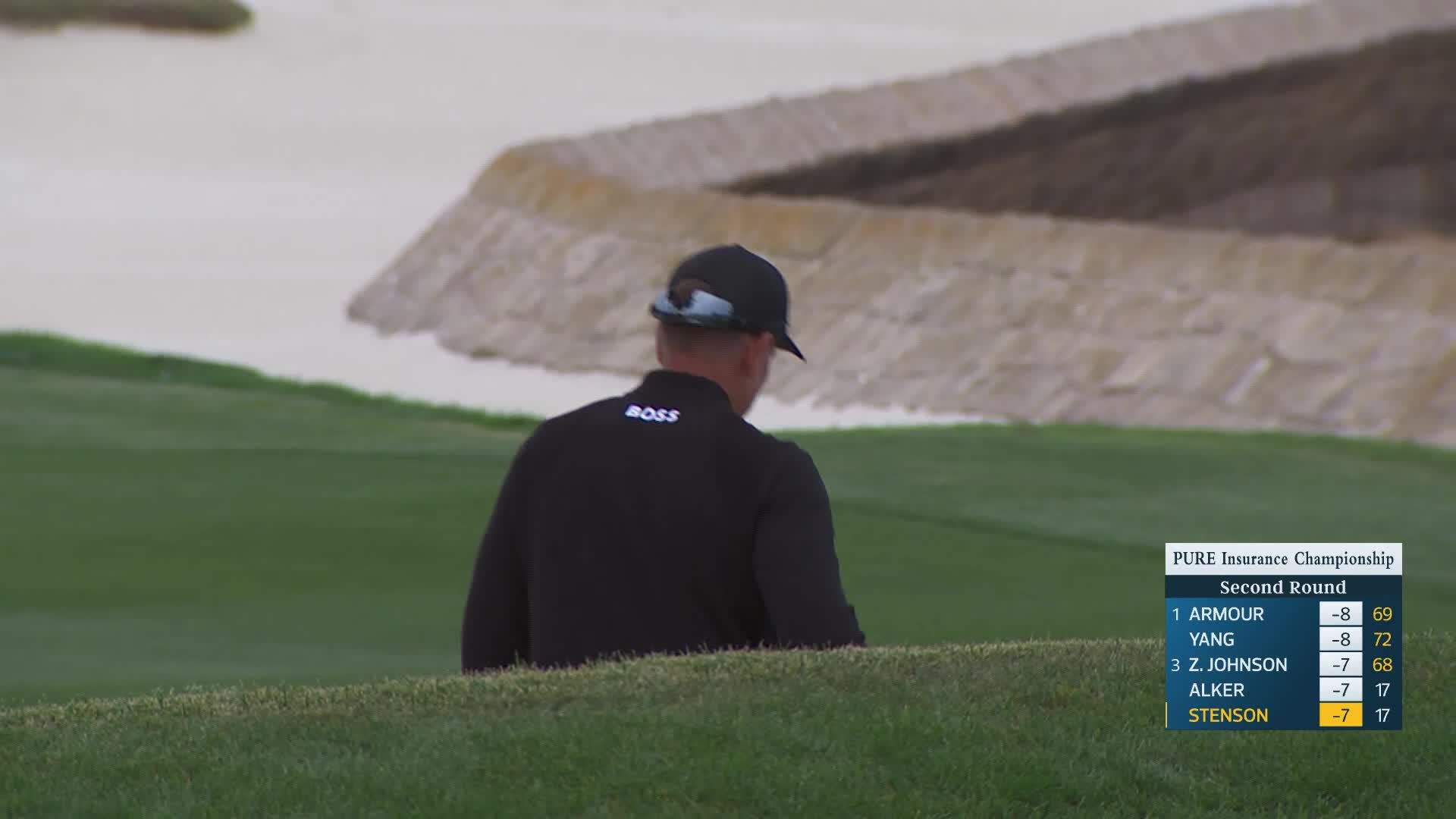 Henrik Stenson makes birdie on No. 18 at PURE Insurance Championship