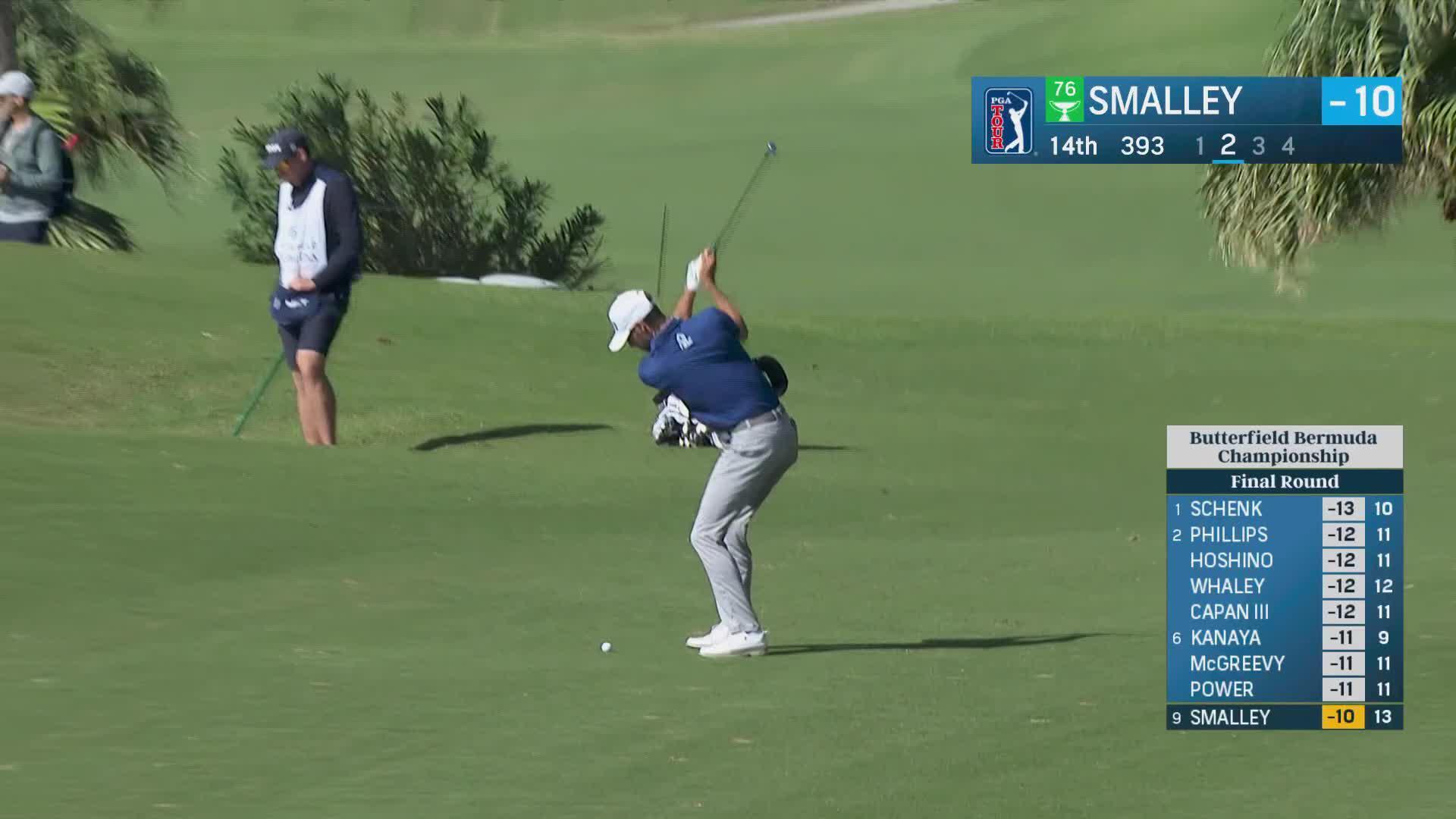 Alex Smalley hits it close, makes birdie putt on No. 14 at Butterfield Bermuda