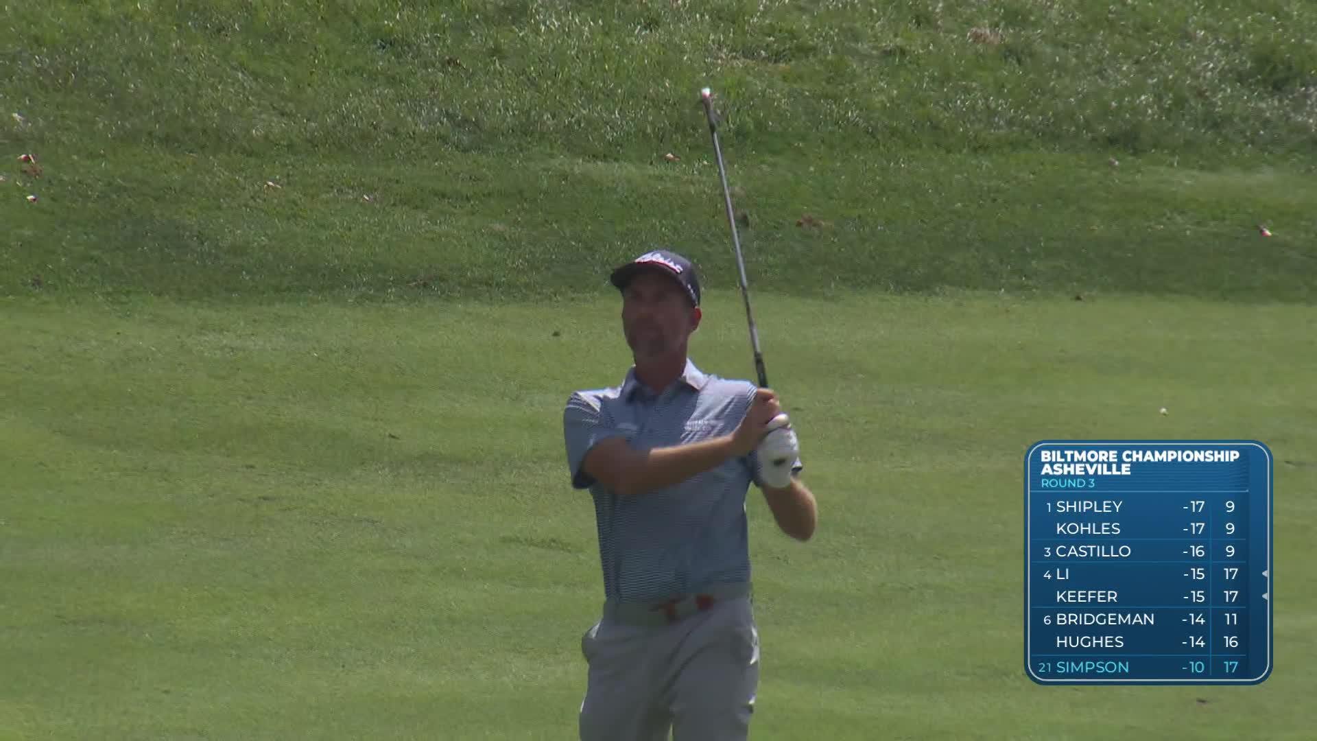 Webb Simpson's 121-yard approach sets up birdie on No. 18 at Biltmore Championship