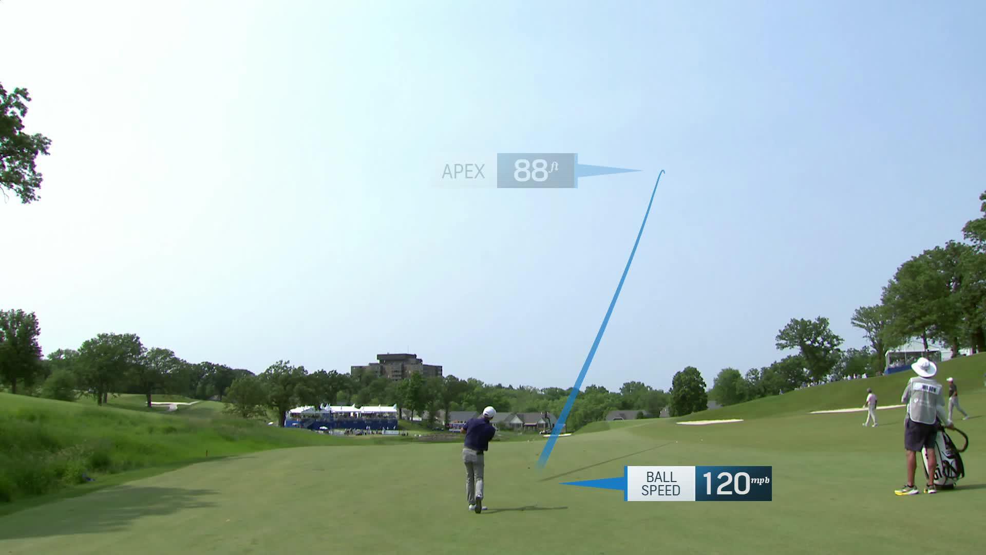 Mark Wilson makes birdie putt on No. 16 at Principal Charity Classic