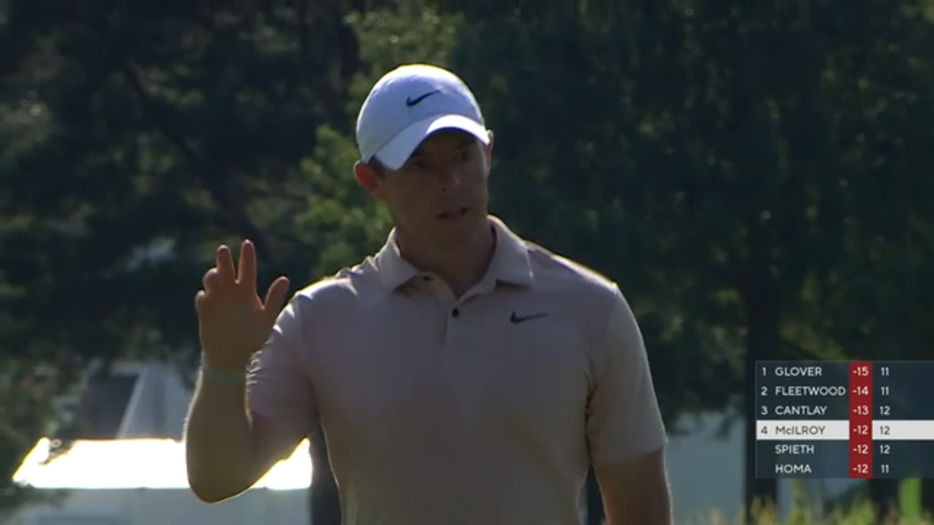 Rory McIlroy sends in a 24 foot birdie putt at FedEx St. Jude