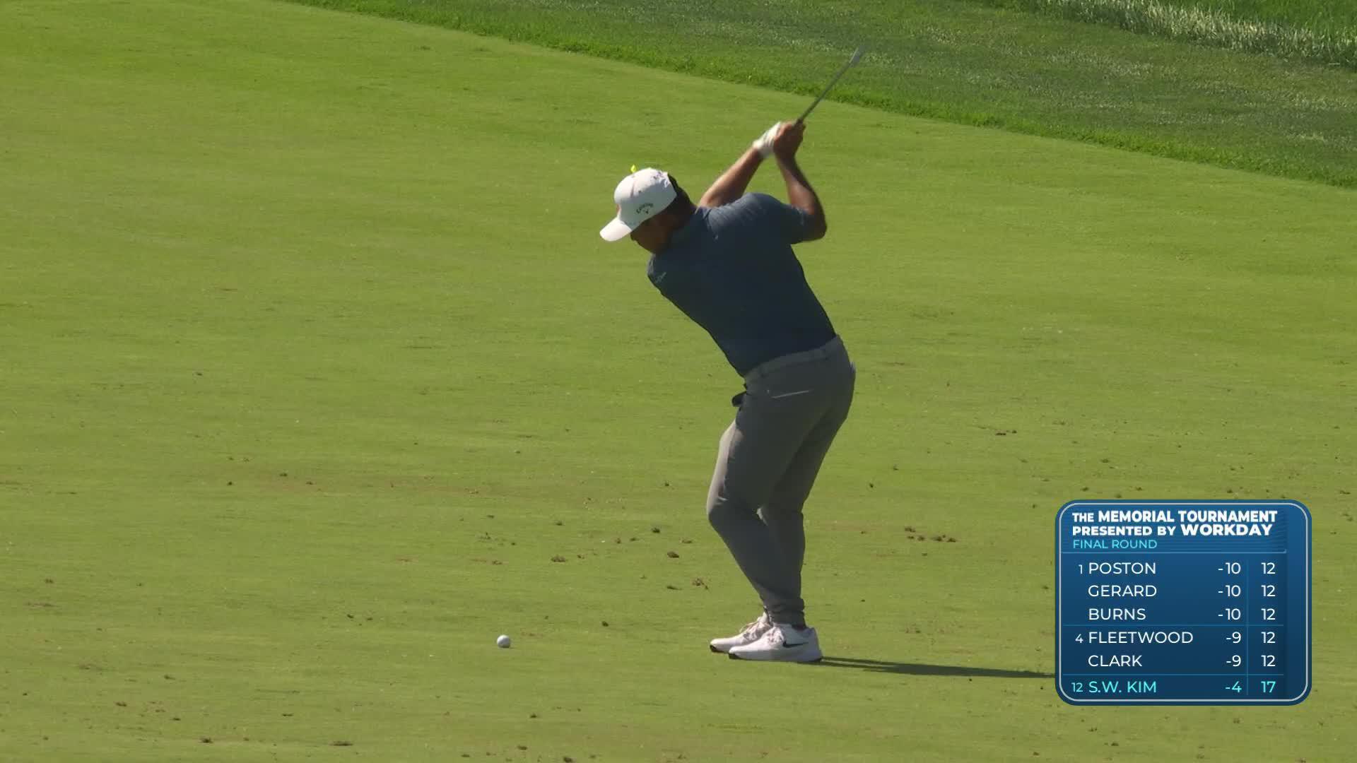 Si Woo Kim's 175-yard approach sets up birdie on No. 18 at the Memorial