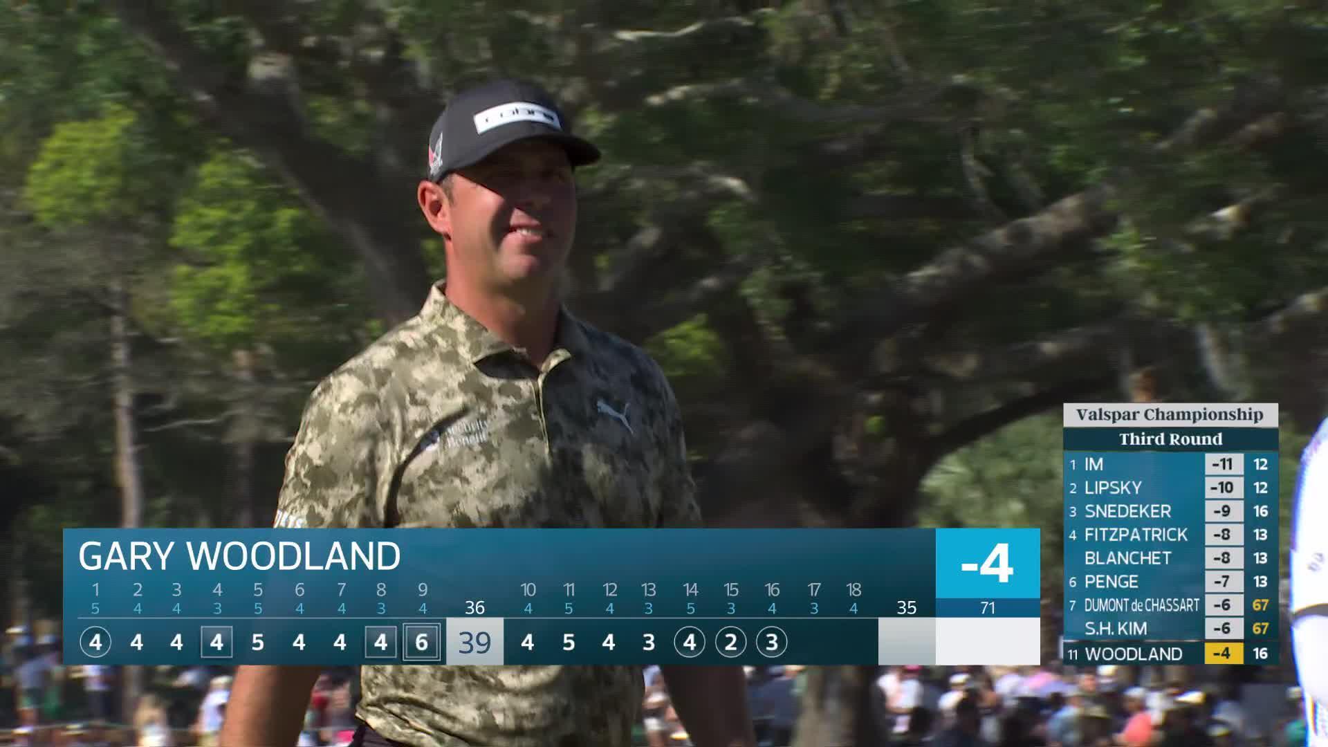 Gary Woodland sinks 11-foot birdie putt on No. 16 at Valspar