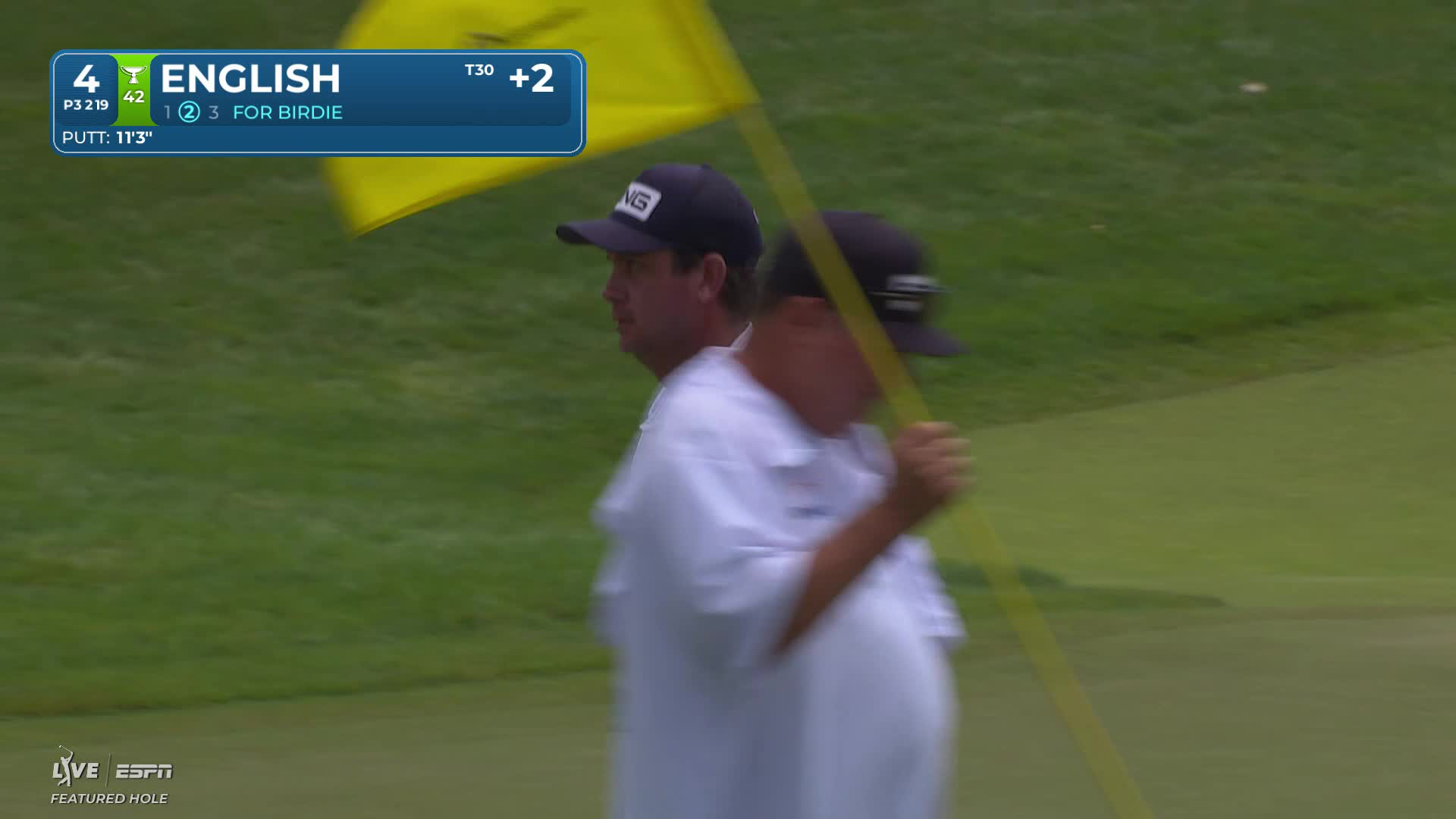 Harris English sinks 11-foot birdie putt on No. 4 at the Memorial