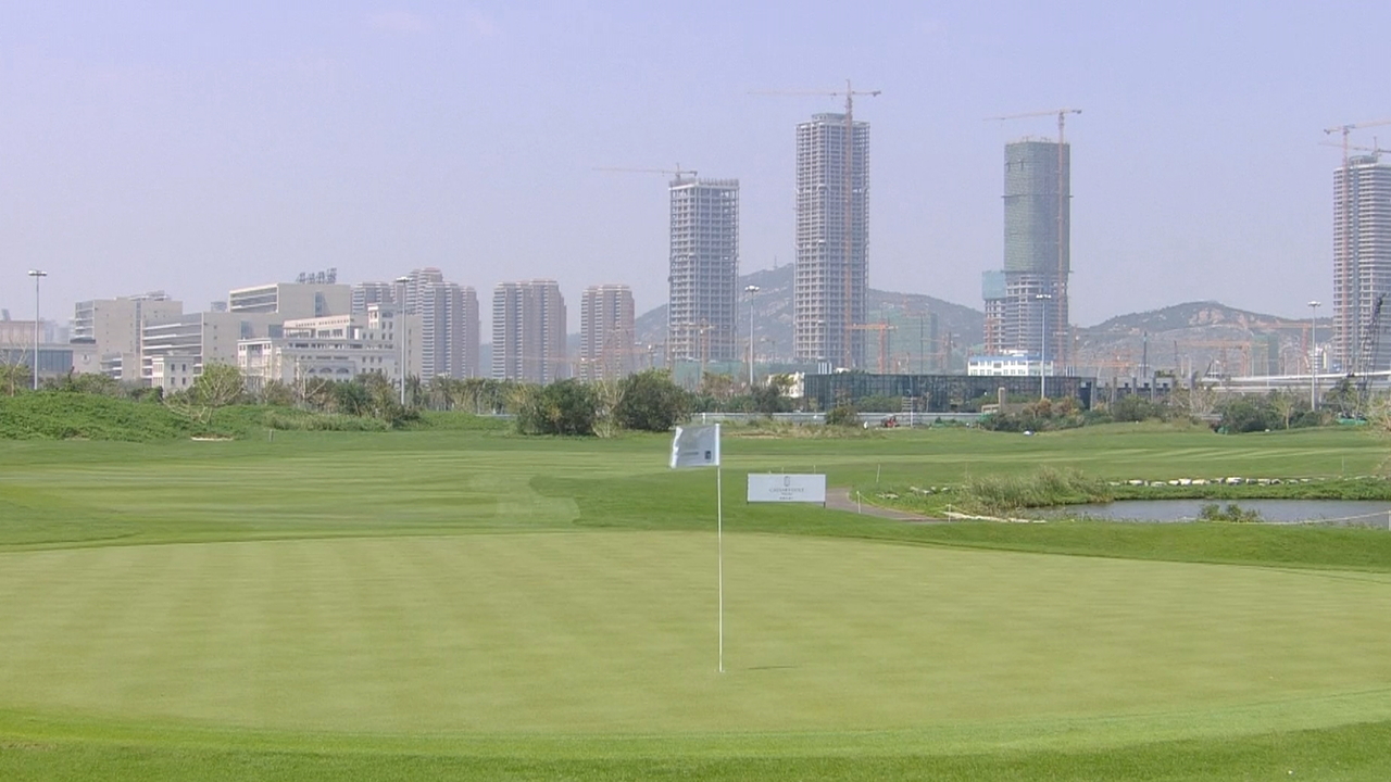 Two tied for the lead at Macau Championship