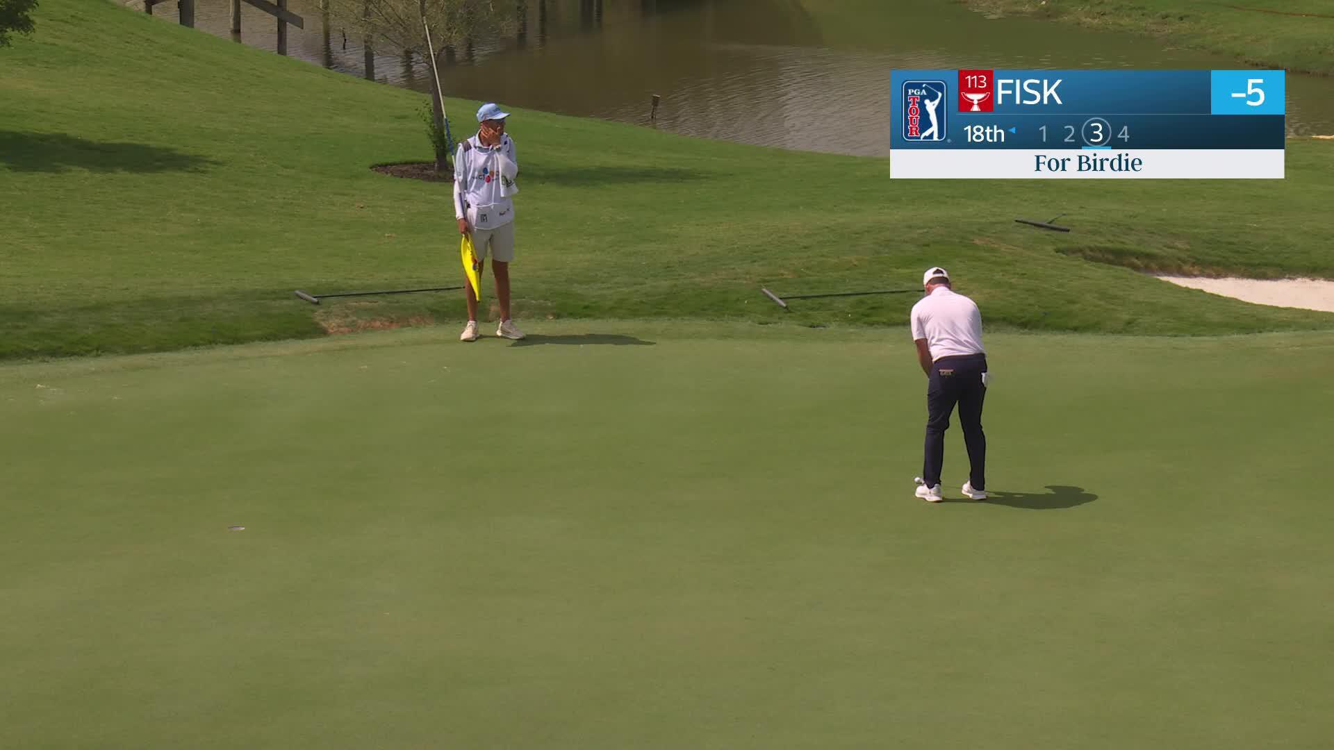 Steven Fisk drains 16-foot birdie putt on No. 18 at THE CJ CUP