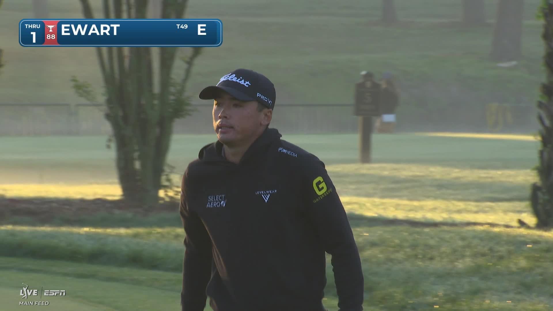 A.J. Ewart sinks 7-foot birdie putt on No. 1 at Valspar