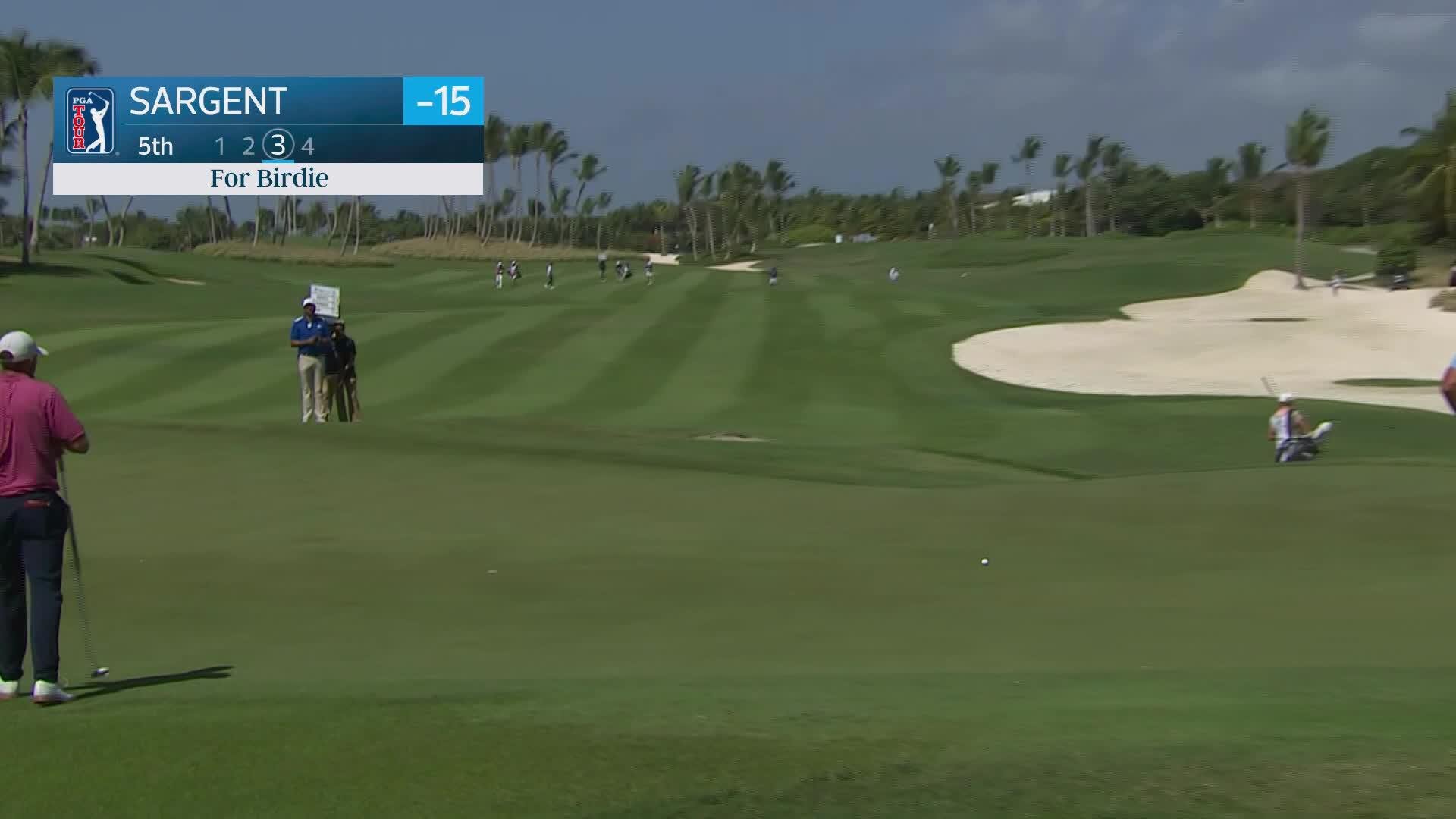 Gordon Sargent sinks 28-foot birdie putt on No. 5 at Corales Puntacana