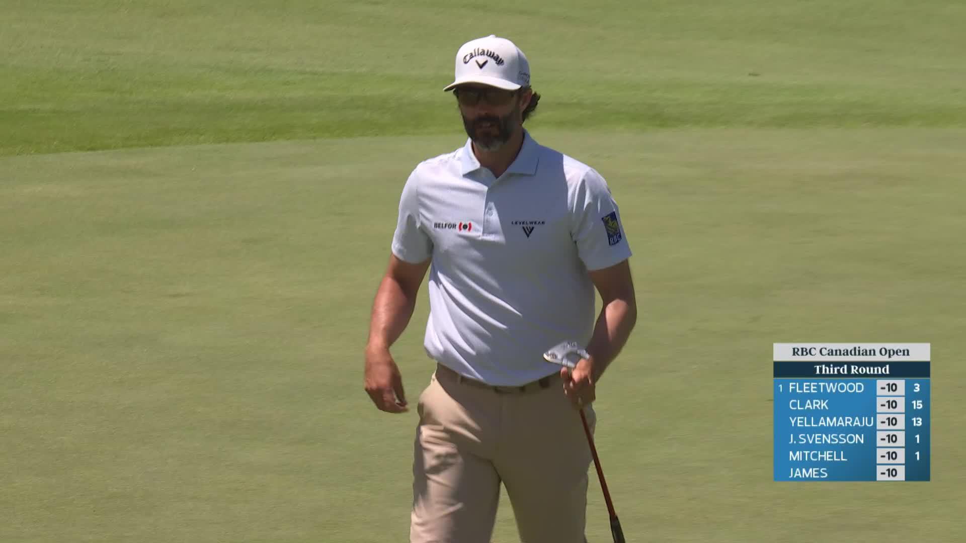 Adam Hadwin sinks 24-foot birdie putt on No. 18 at RBC Canadian
