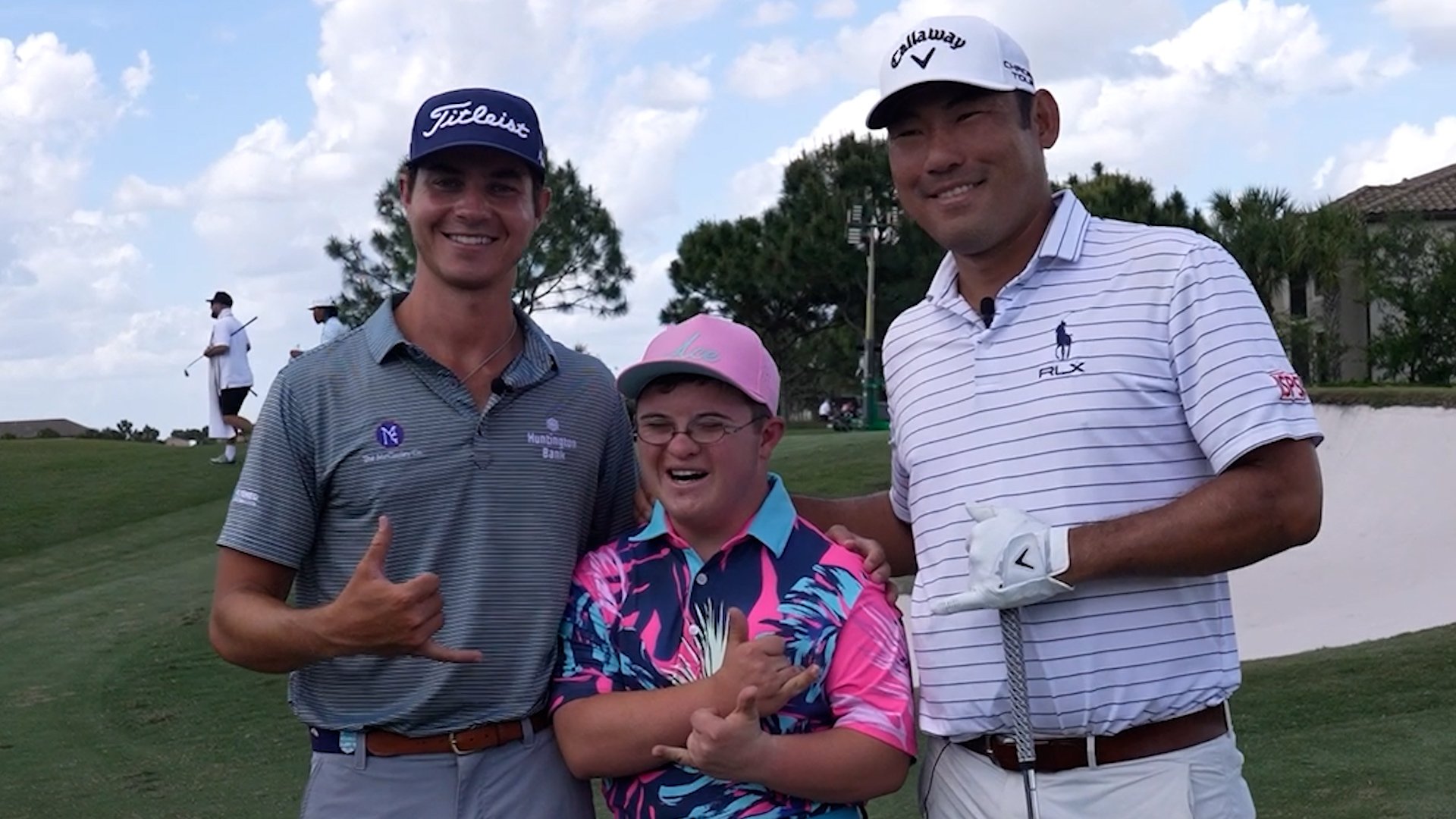 Chan Kim, Cole Sherwood challenged to chipping contest by Special Olympian