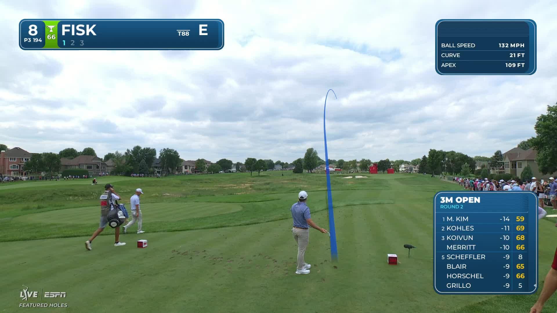 Steven Fisk sinks a 72-foot birdie putt on No. 8 at 3M Open