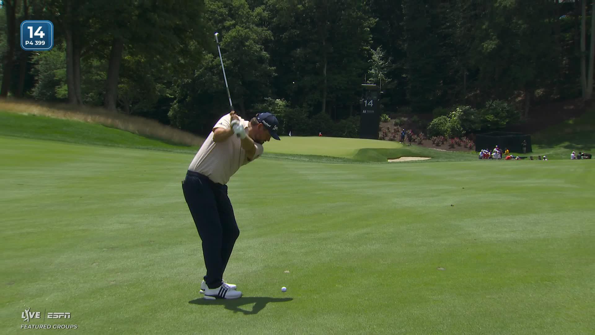 Andrew Novak gets up-and-down from 123 yards for birdie on No. 14 at Travelers