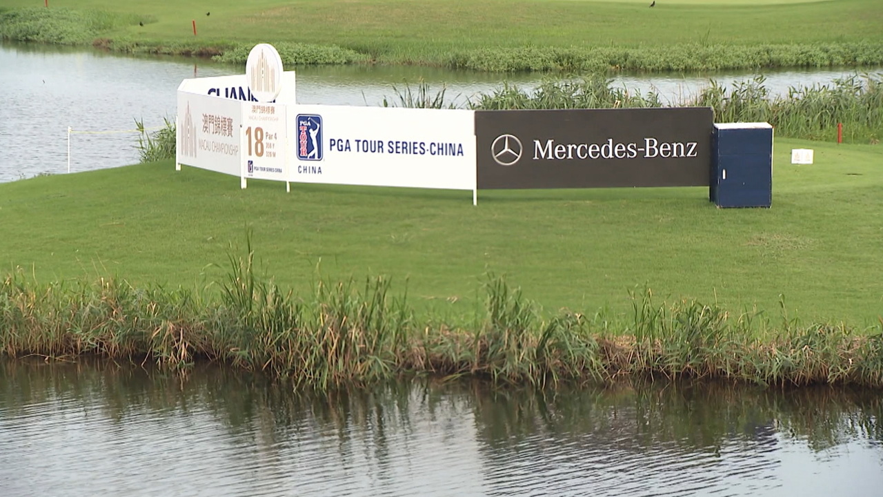 Todd Baek leads by one at Macau Championship