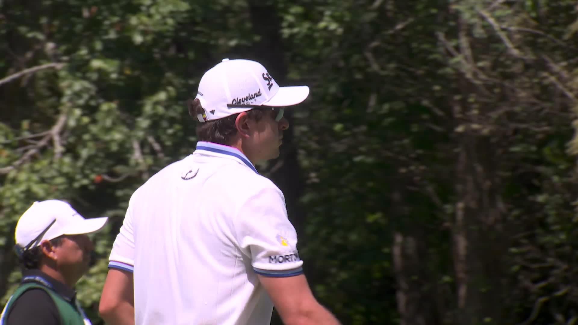 Max Greyserman sinks 17-foot birdie putt on No. 14 at Biltmore Championship