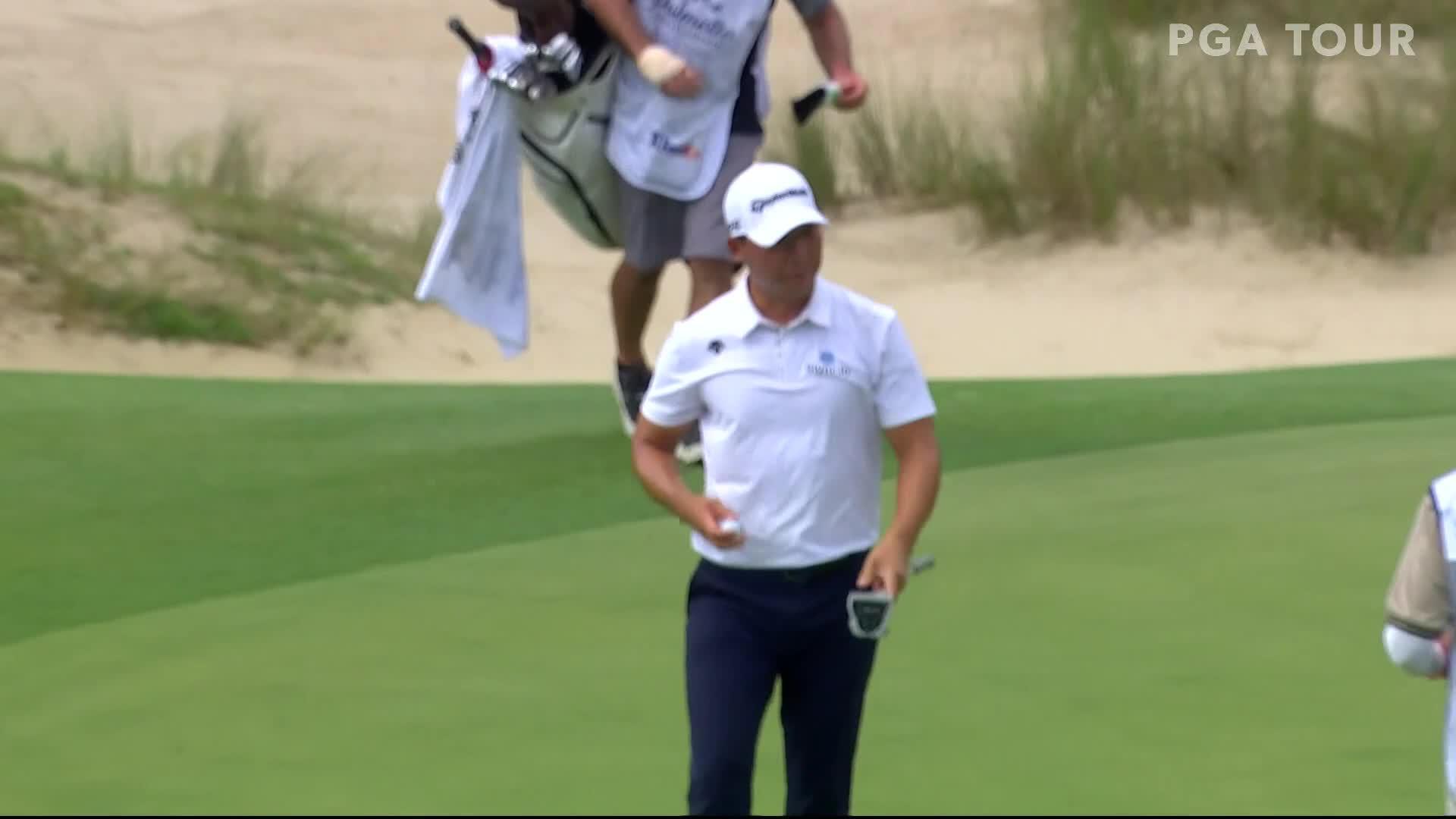 Xinjun ZHANG makes short birdie putt at Palmetto Championship