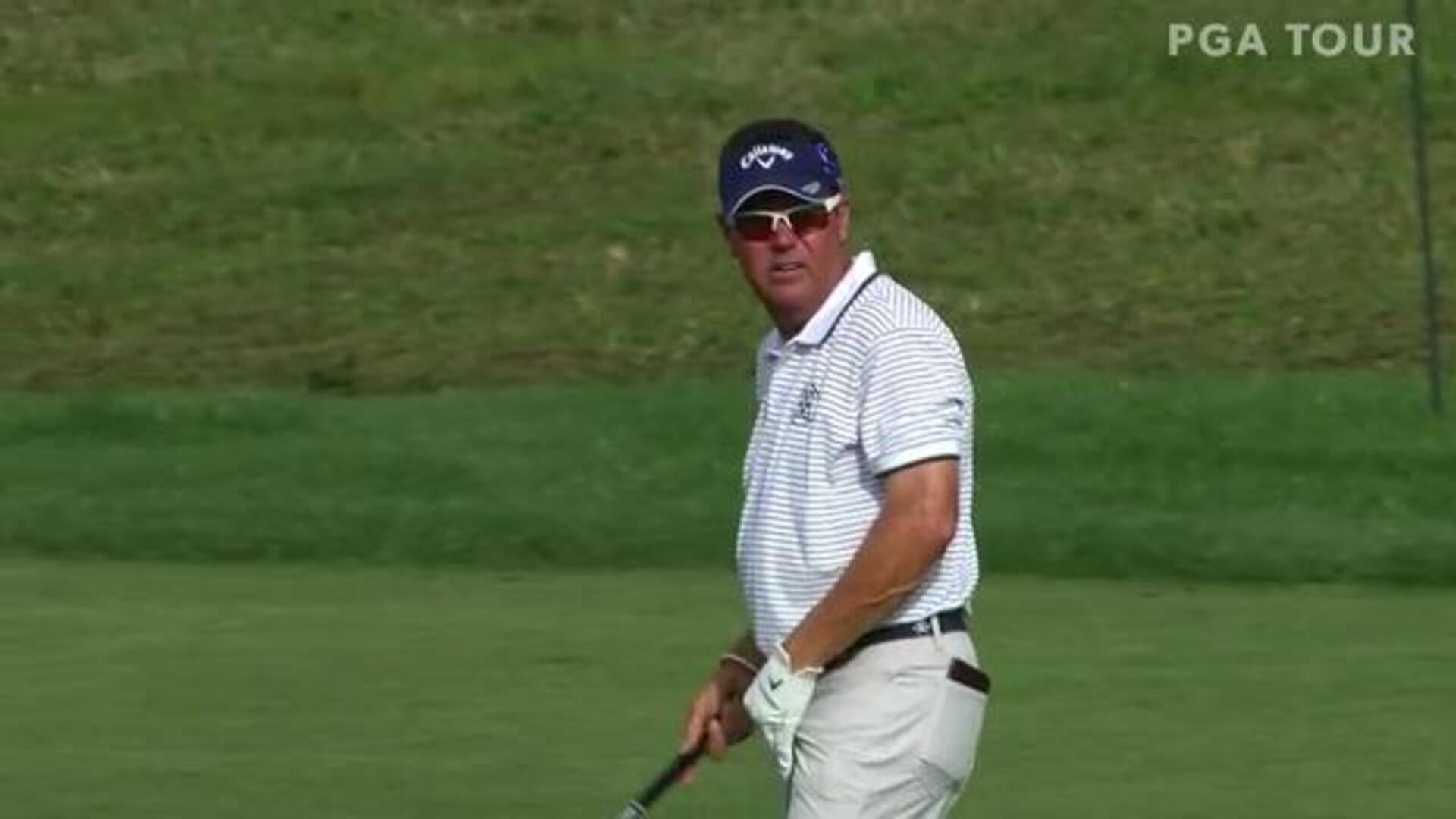 Rich Beem makes birdie on No. 16 at PNC Championship