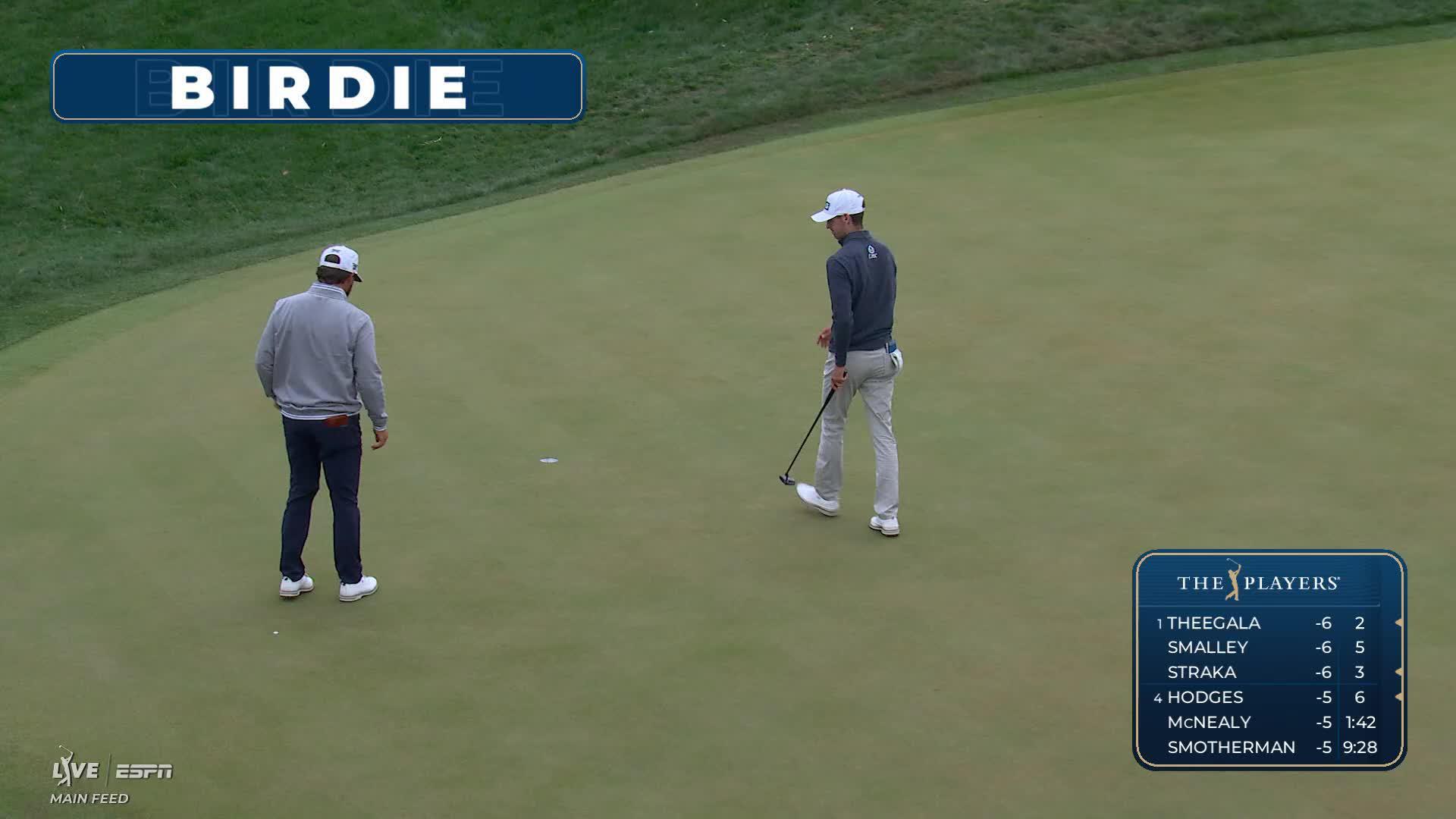 Alex Smalley sinks 17-foot birdie putt on No. 5 at THE PLAYERS