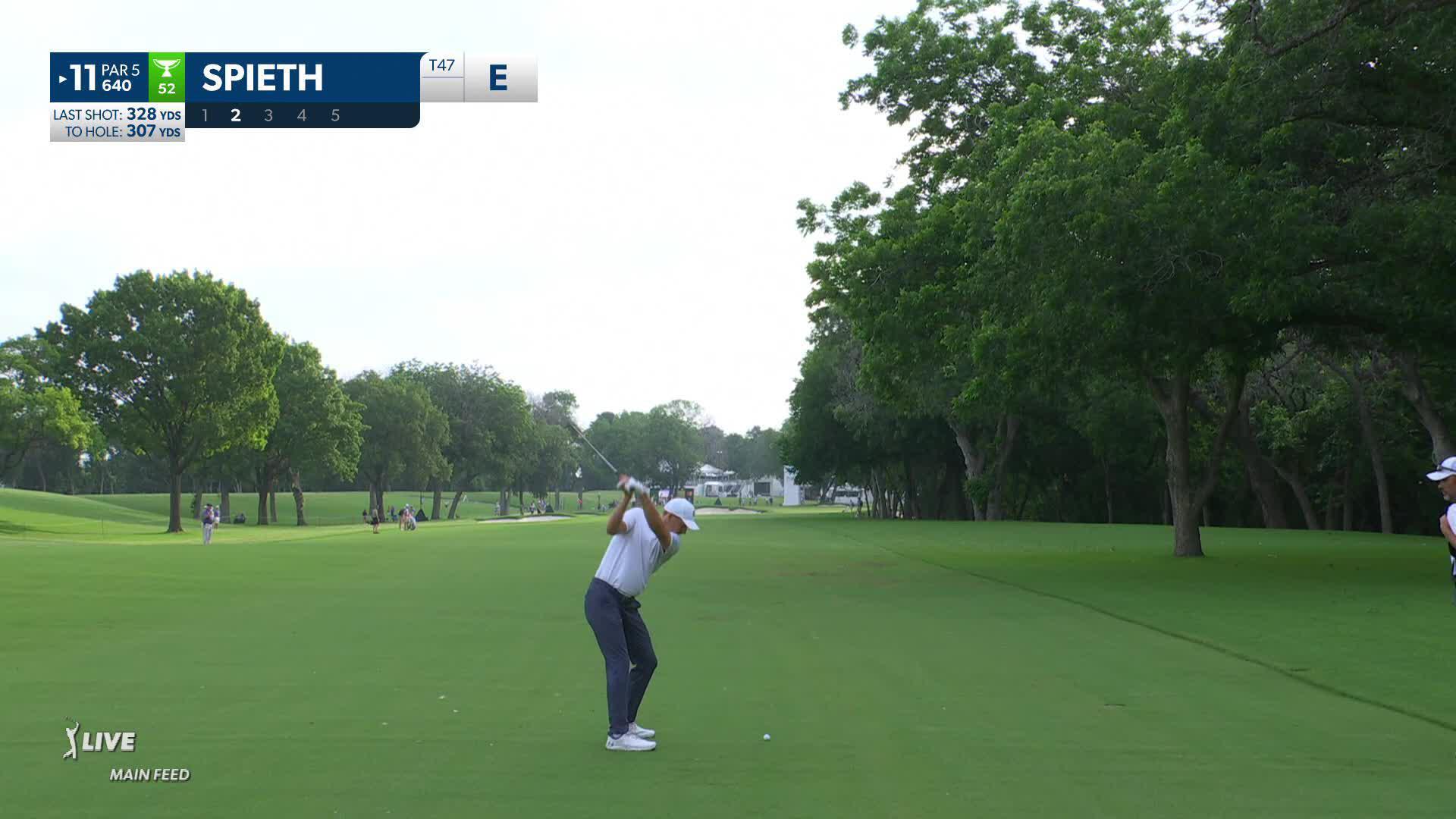 Jordan Spieth reaches in two to set up birdie at Charles Schwab
