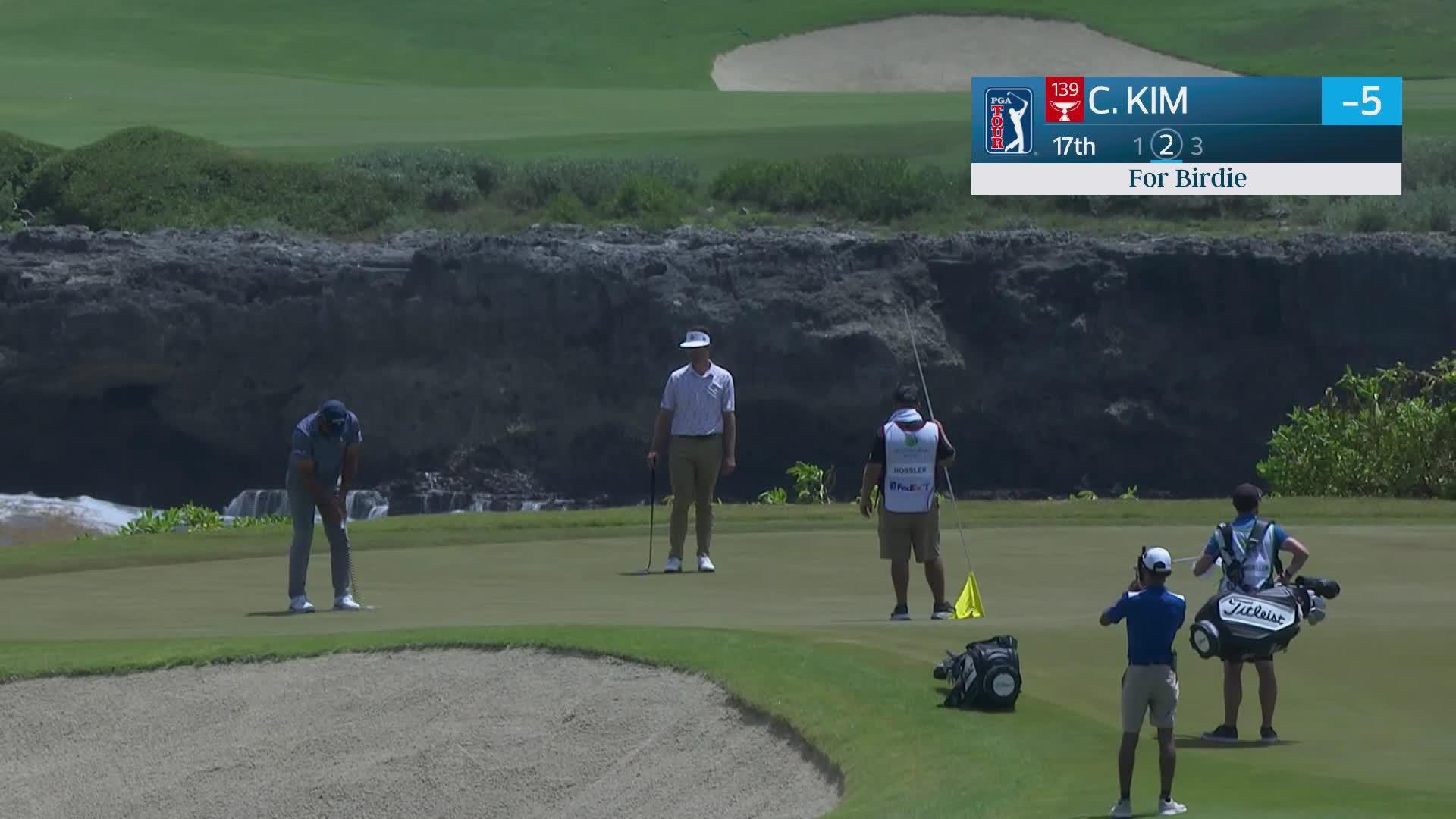 Chan Kim drains 11-foot birdie putt on No. 17 at Corales Puntacana
