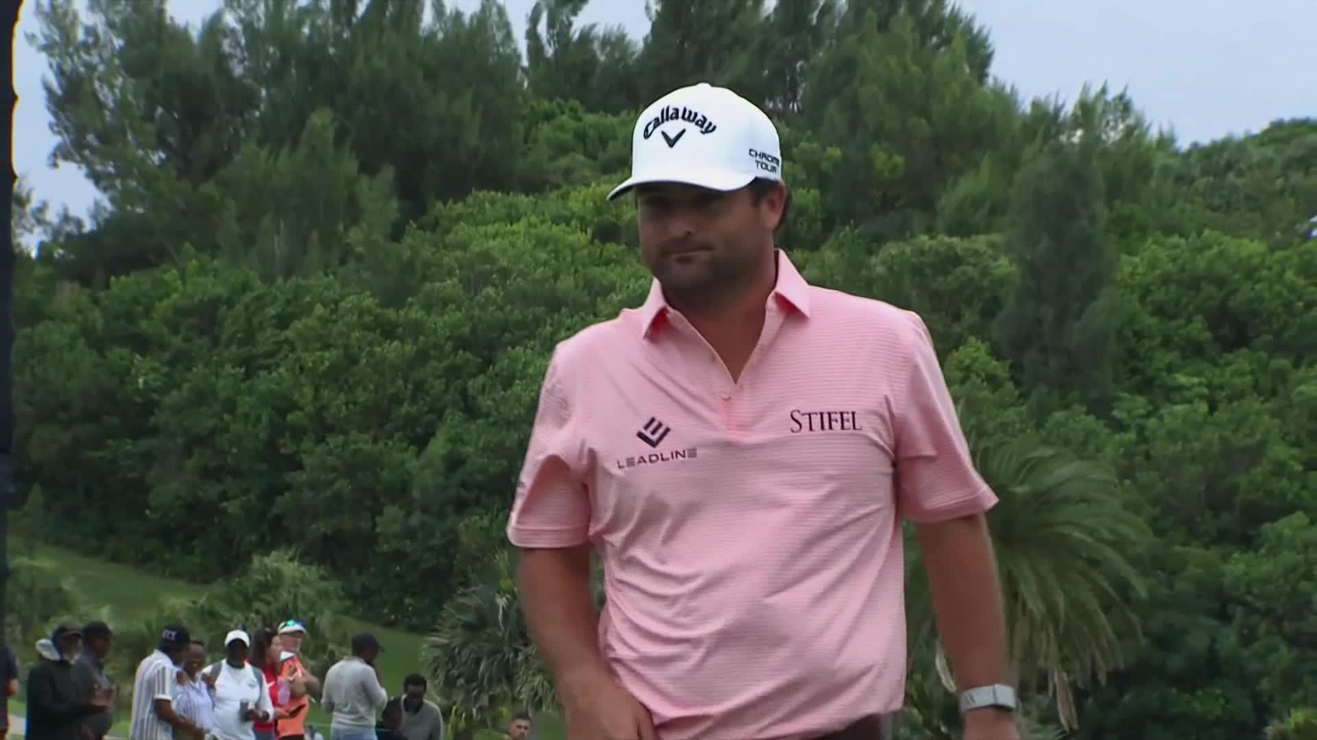 Greyson Sigg sinks 12-foot birdie putt on No. 18 at Butterfield Bermuda