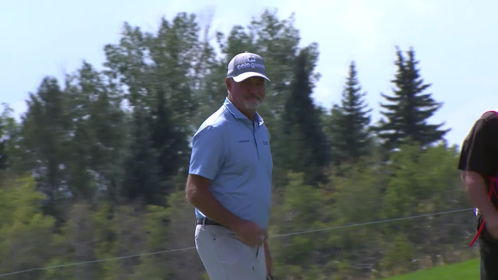 Jerry Kelly makes birdie on No. 8 at Rogers Charity Classic