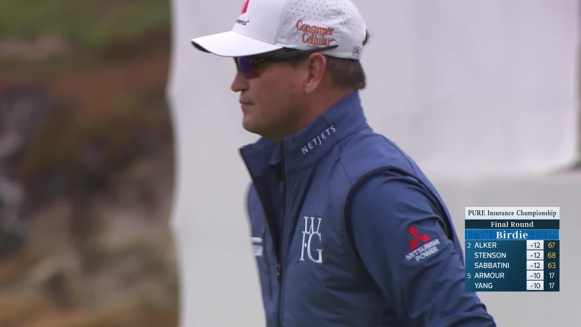 Zach Johnson makes birdie on No. 18 at PURE Insurance Championship