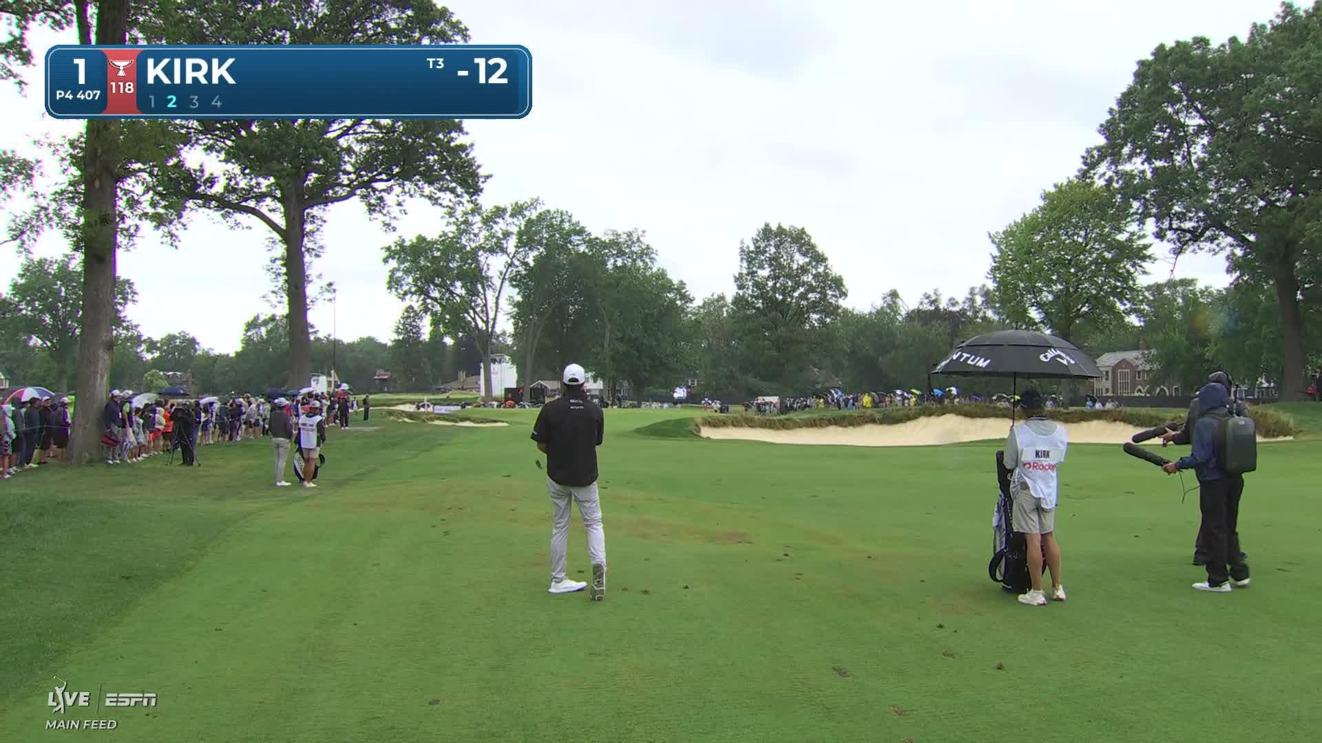Chris Kirk sinks 15-foot putt for birdie on No. 1 at Rocket Classic