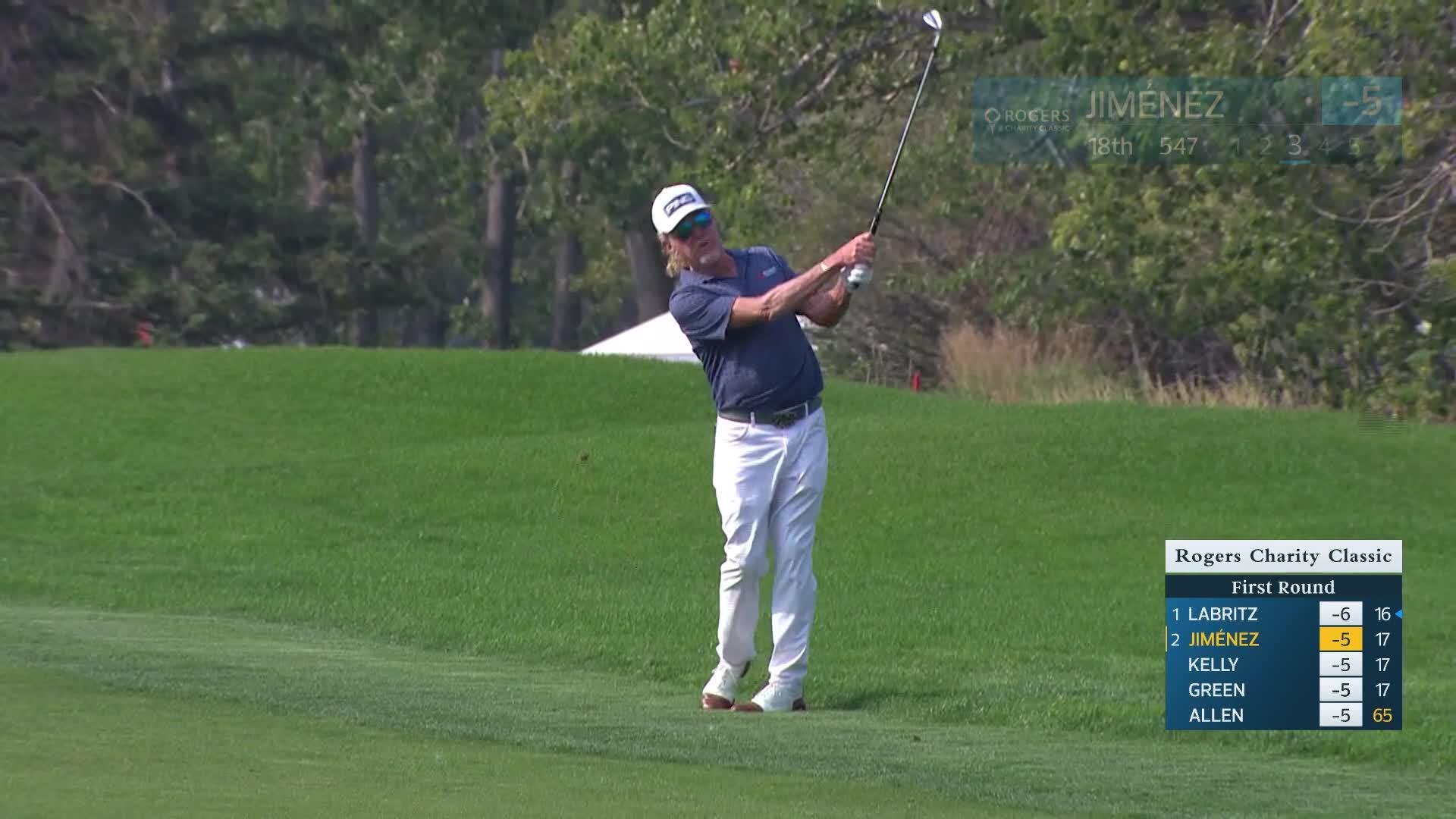 Miguel Angel Jiménez makes birdie on No. 18 at Rogers Charity Classic