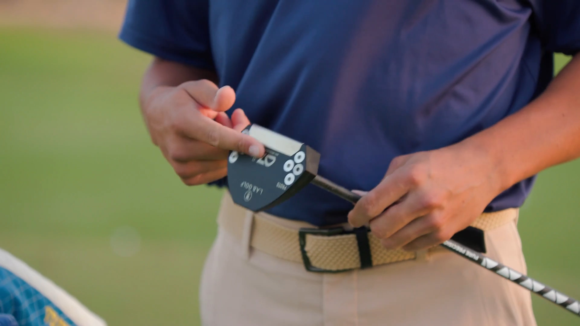 Omar Morales reveals custom gold-faced prototype putter