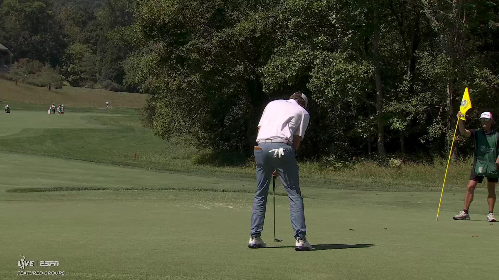 Ben Kohles drains 4-foot birdie putt on No. 8 at Biltmore Championship