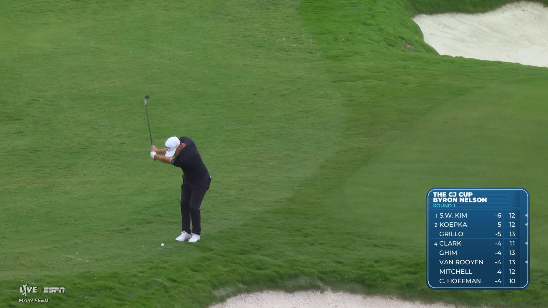 Emiliano Grillo makes birdie on No. 14 at THE CJ CUP
