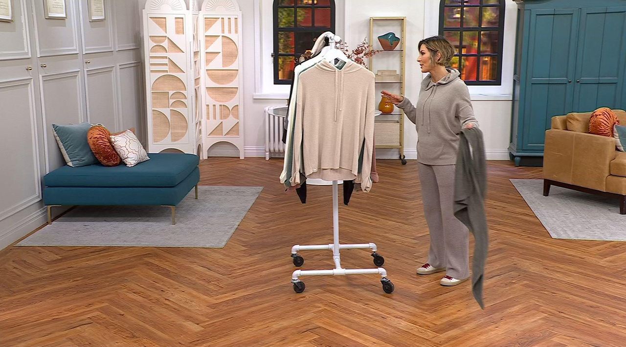 Barefoot Dreams CozyChic Ultra Lite Ribbed Cuff Hoodie - QVC.com