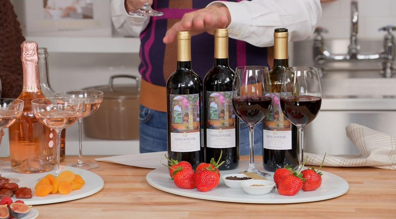 Martha Stewart (6)or(12) 750ml Btls Martha's Holiday Wine Favorites -  QVC.com