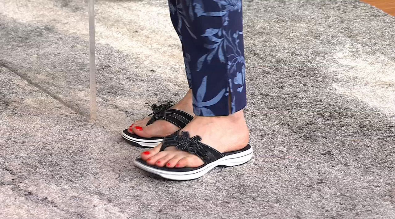 Sandal Clarks Cloudsteppers Brinkley Clarks Cloudsteppers Floral