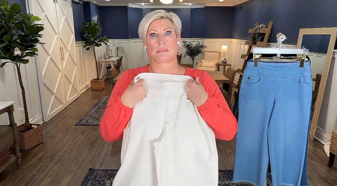 Belle by Kim Gravel TripleLuxe Wide Leg Crop w/ Frayed Edge