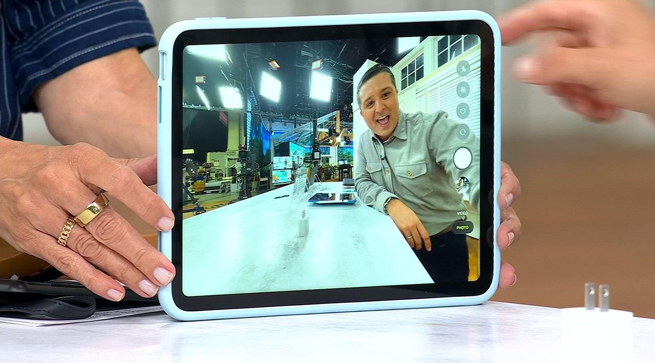 Apple iPad 11