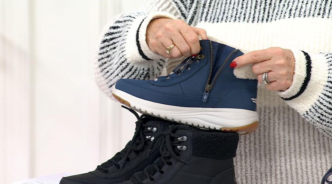 Skechers On-the-GO Lace-Up Hiker Boots Alpine