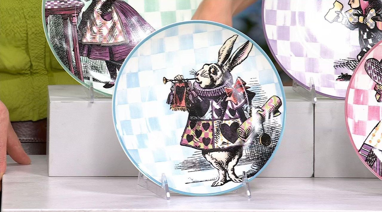 MacKenzie- Childs Alice in Wonderland Set of 4 Plates - QVC.com