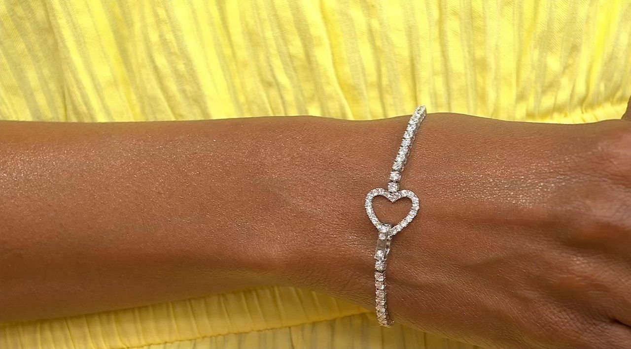 Fire Light Lab Grown Diamonds 5 cttw Heart Motif Bracelet
