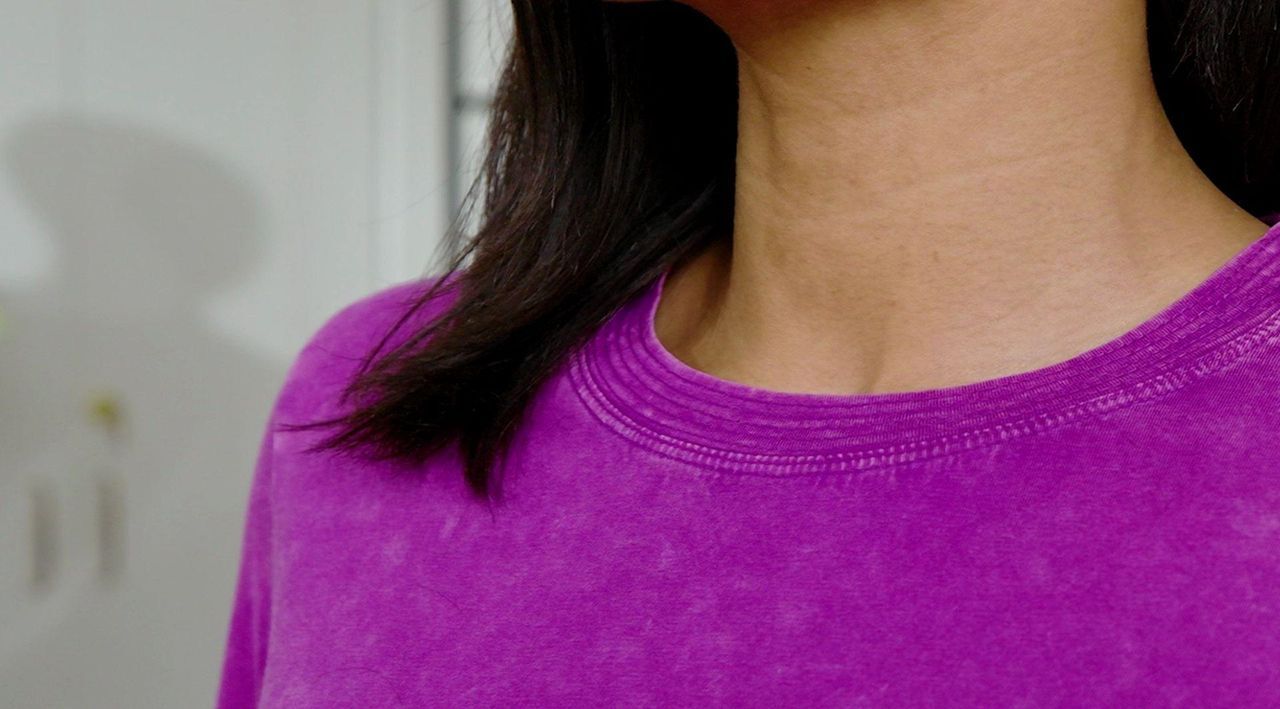 LOGO Principles by Lori Goldstein Stitch Detail 3/4 Sleeve Top