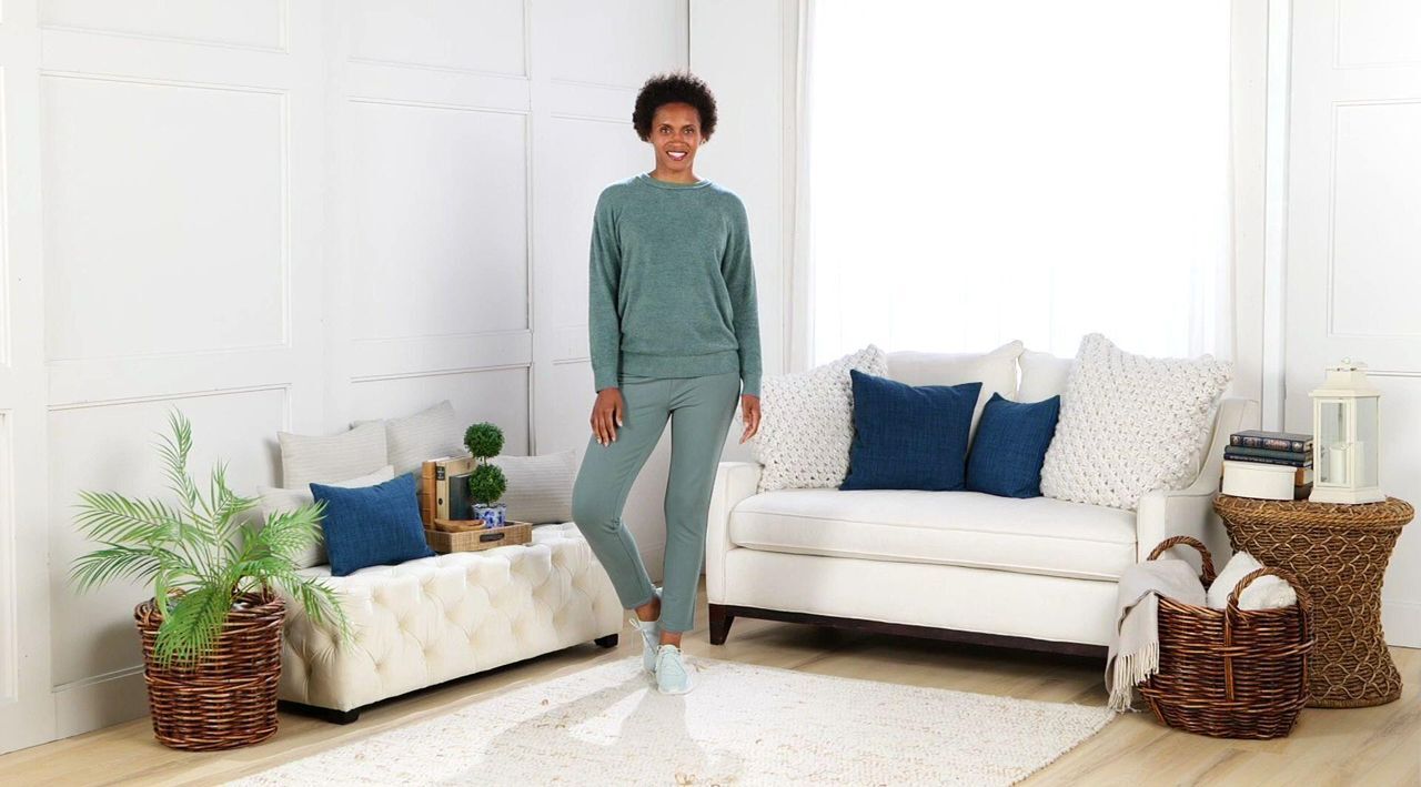 Barefoot Dreams CozyChic Lite Pullover & Luxe Lounge Pant Set
