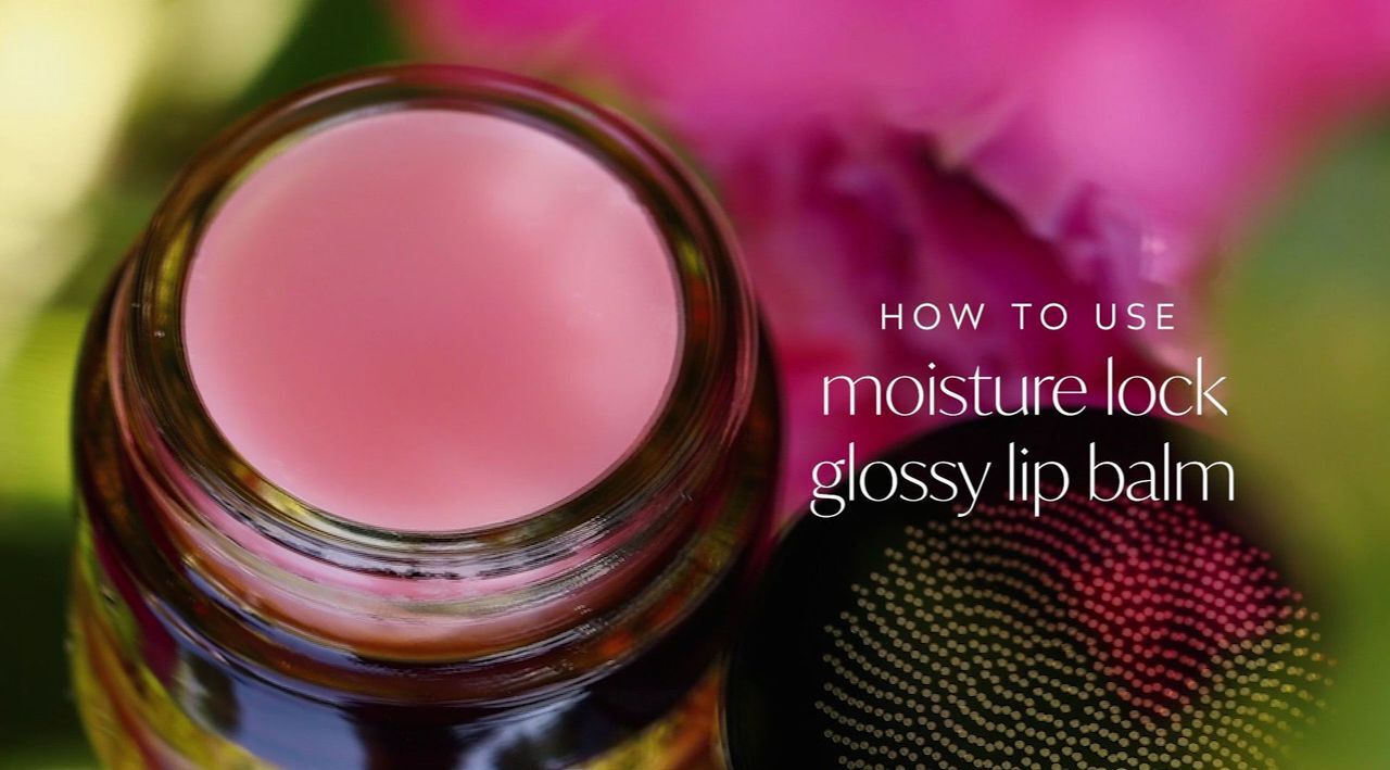 How To Use Moisture Lock Glossy Lip Balm