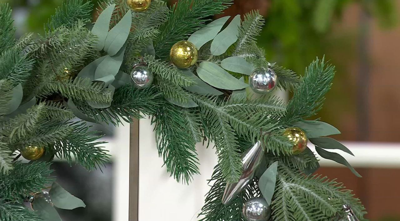 Martha Stewart Set of 16 Mini Kugel Ornaments 