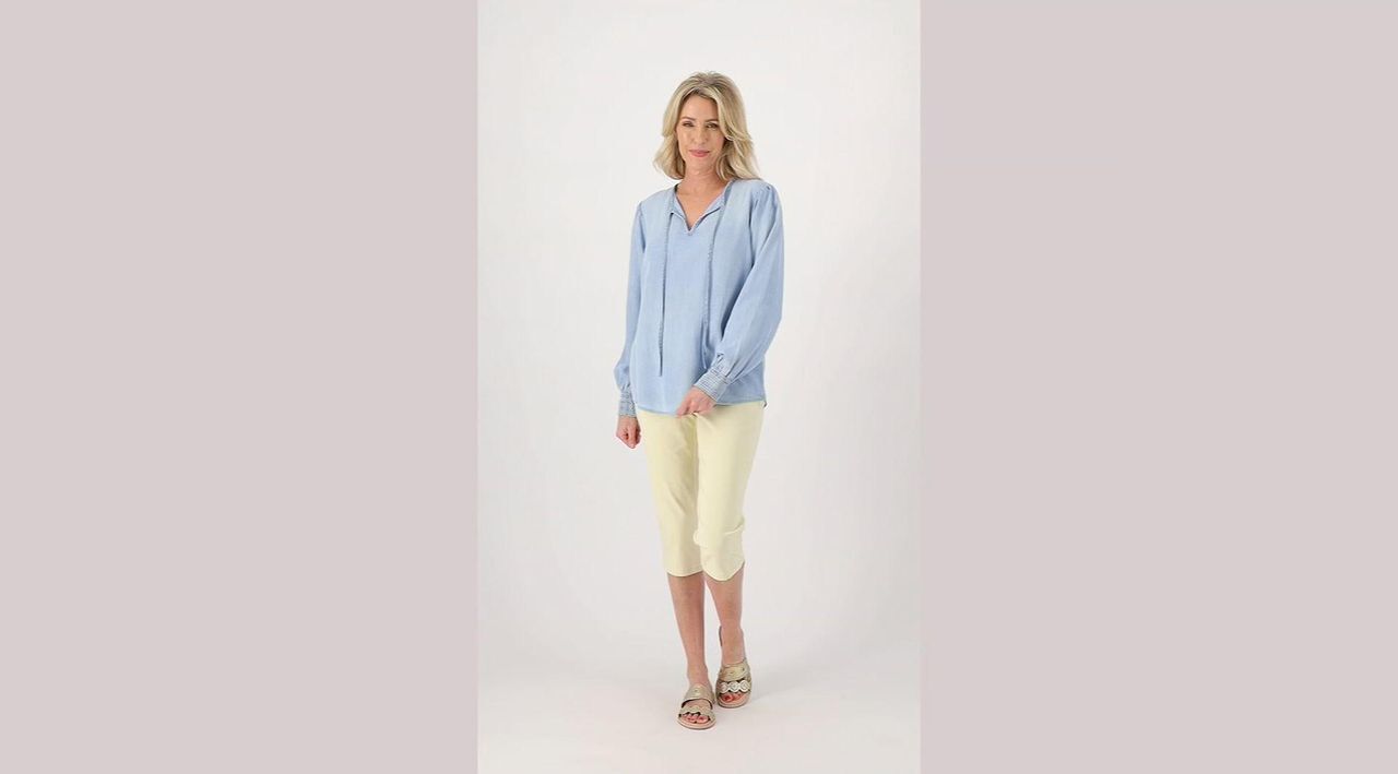 Belle by Kim Gravel Petite Citi Twill Capri Pants