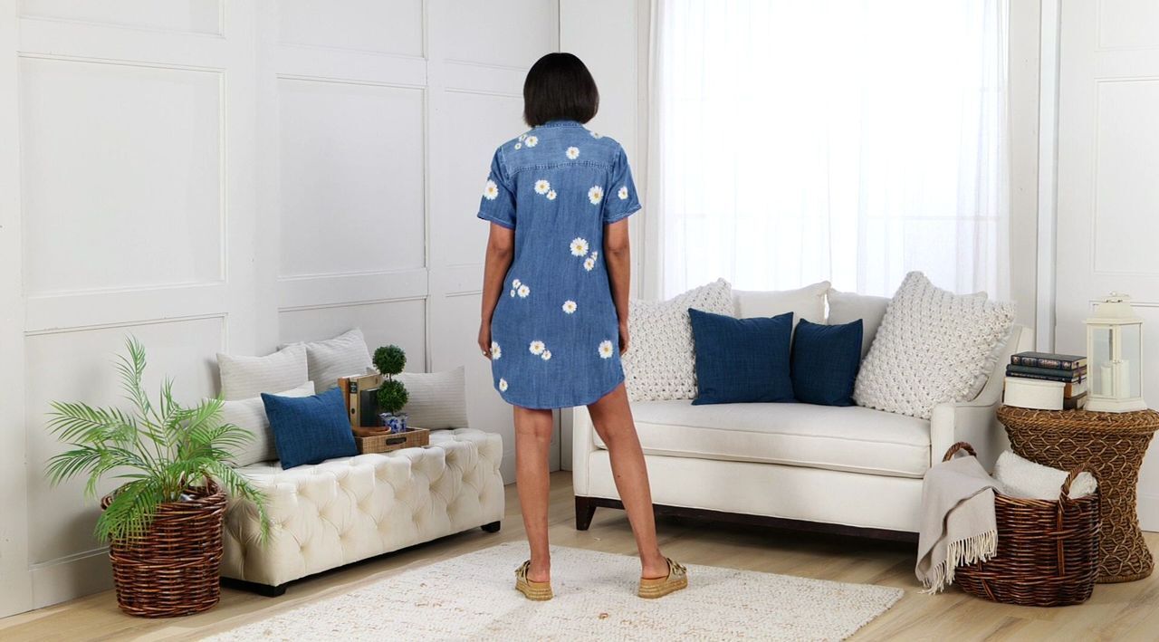 Driftwood Jeans Embroidered Short Sleeve Mabel Dress -Daisy Driftwood Jeans Embroidered Short Sleeve Mabel Dress -Daisy