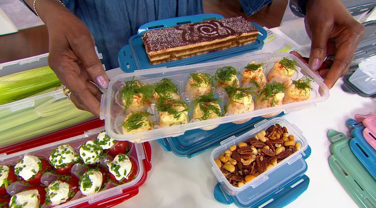 Lock & Lock 9x13 Cake Carrier with Deviled Egg & Cupcake Inserts on QVC 