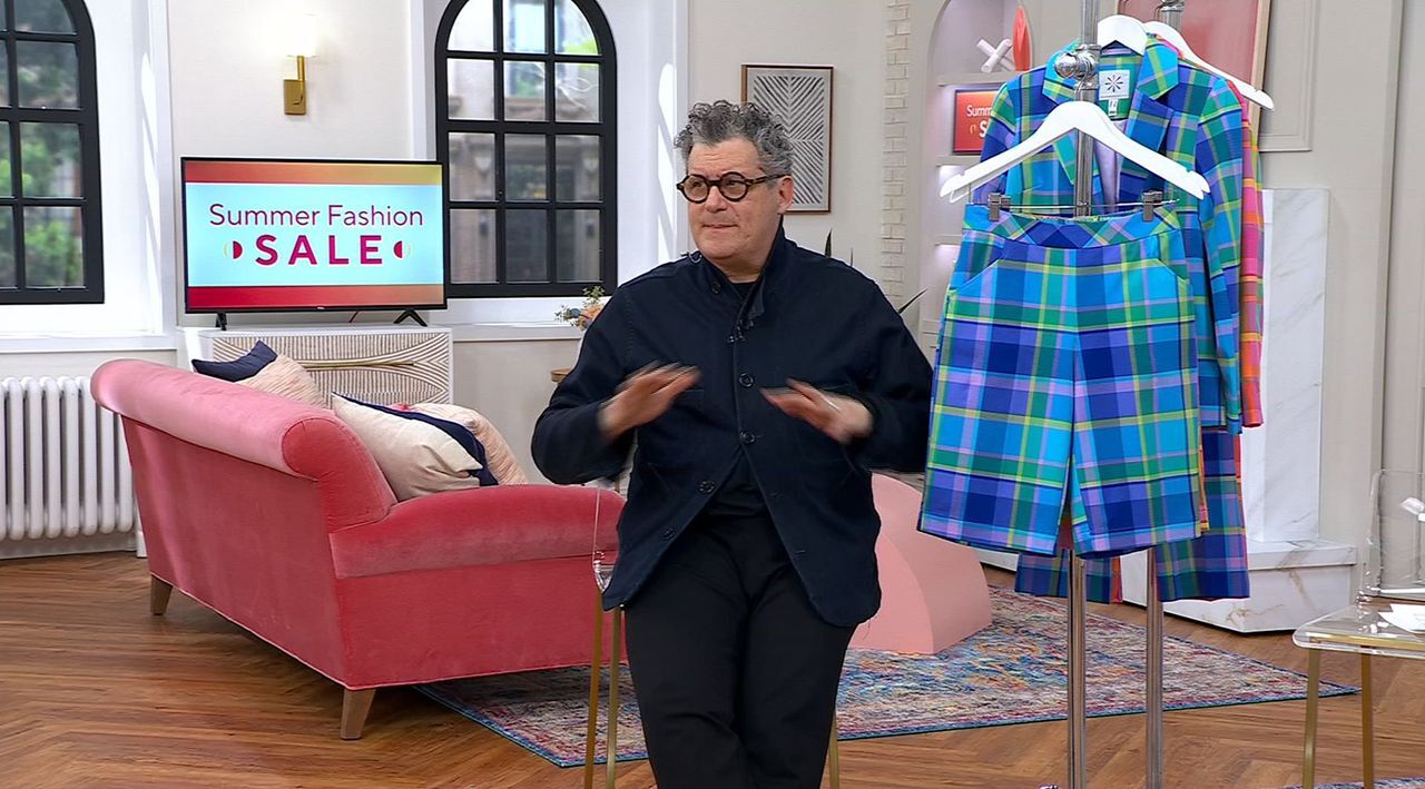 Isaac Mizrahi Live! Regular 24/7 Stretch Plaid Bermuda