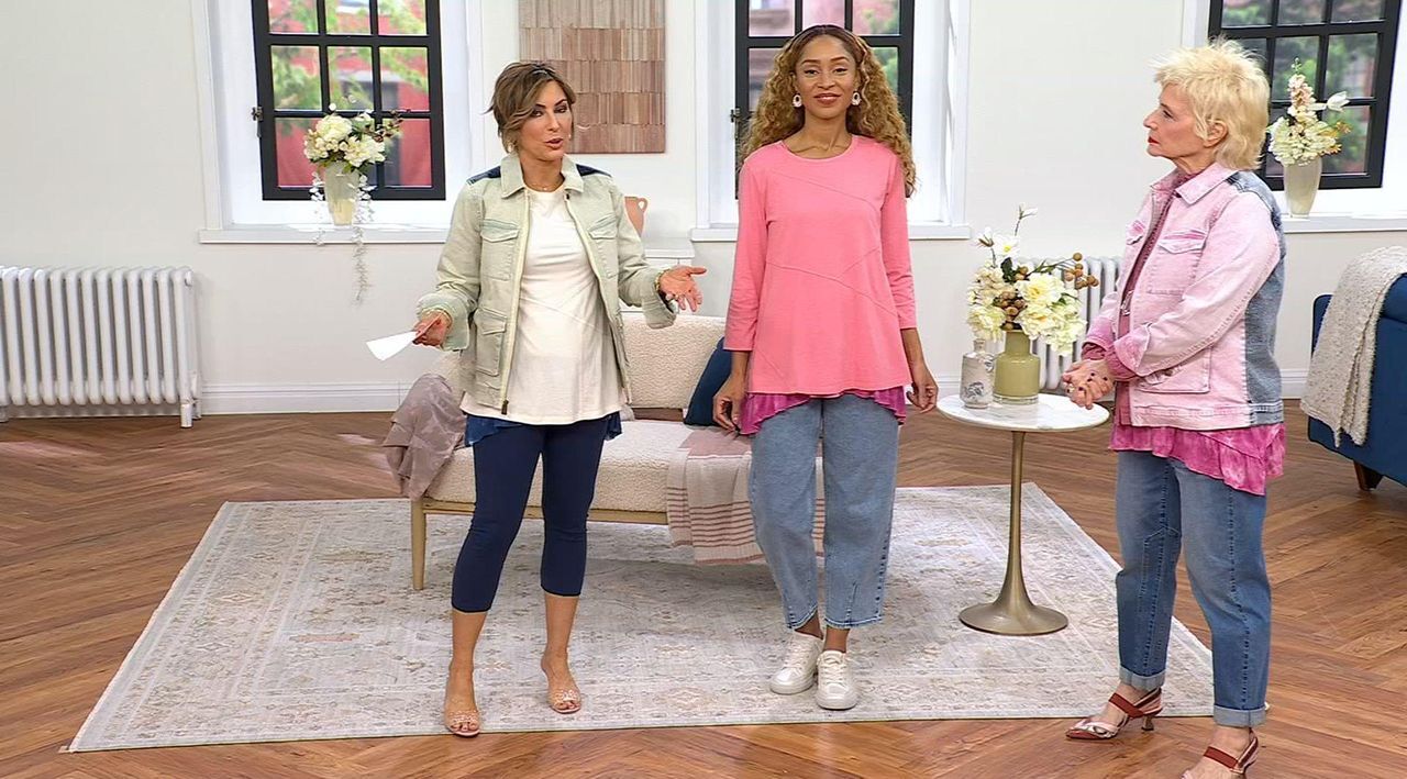 LOGO by Lori Goldstein 3/4 Sleeve Patchwork Seam Top - QVC.com